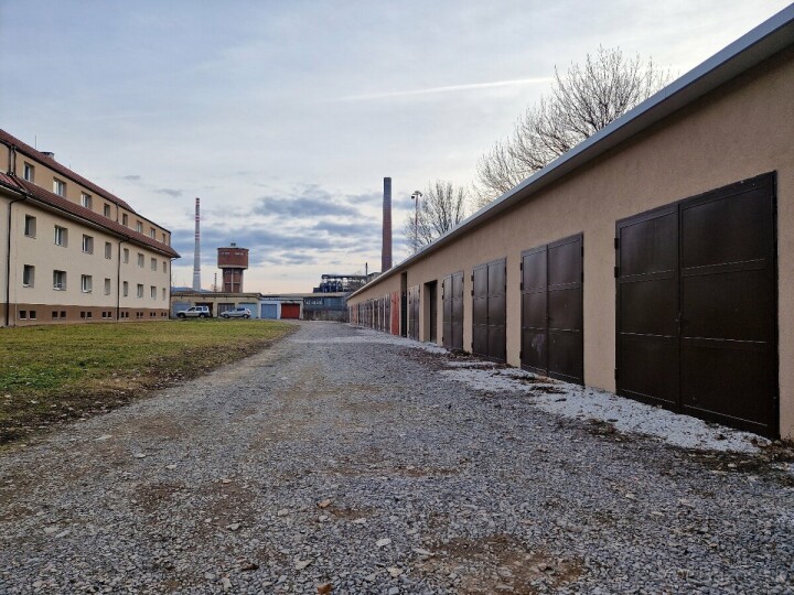 Na predaj nová garáž v Novákoch