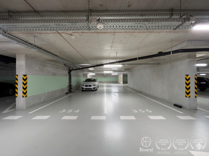 Predaj nadštandardného parkovacieho miesta v projekte EINPARK, Bratislava-Petržalka