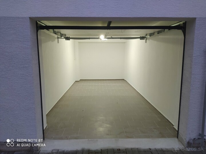 Prenájom garáže s parkovacím miestom na R. Jašíka
