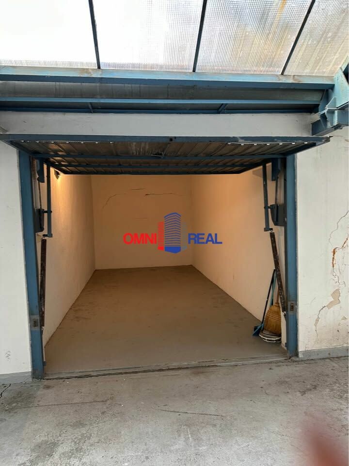 Predaj garáže v garážovom dome na Eisnerovej ulici