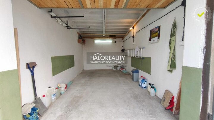 Predaj murovaná garáž v Žiari nad Hronom, Etapa