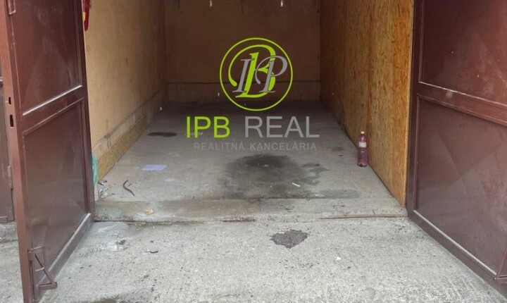 Predaj zrenovovanej samostatnej garáže na Bebravskej ulici vo Vrakuni