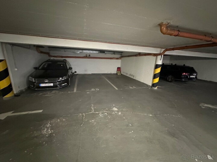 Dlhodobý prenájom garáže na Gercenovej ulici v Petržalke