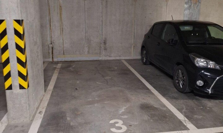 Prenájom parkovacieho miesta v podzemnej garáži na Mikovíniho ulici