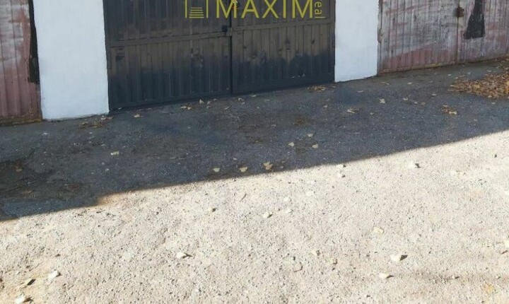 Predaj garáže s pozemkom na Karloveskej ulici