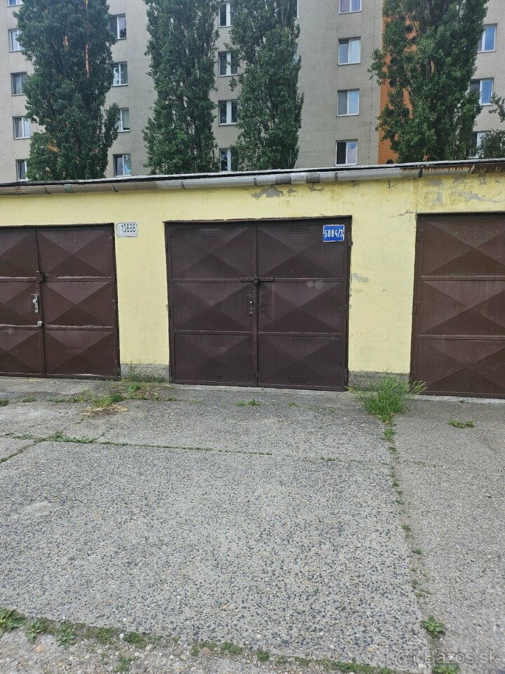 Predaj samostatnej garáže v Bratislave – Nové Mesto, Varšavská ulica