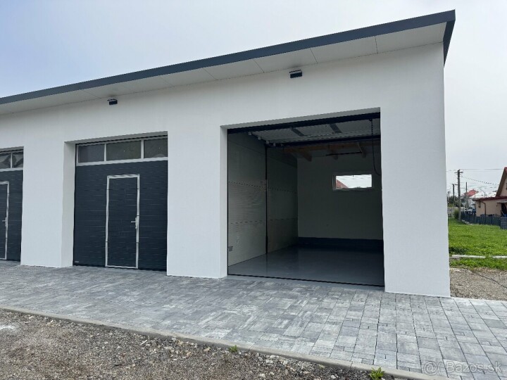 Prenájom novej garáže s rozmermi 7.2m x 4.15m v Turanoch