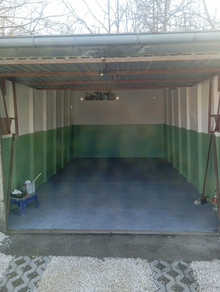 Dlhodobý prenájom garáže na ul. Gen. Klapku v Komárne