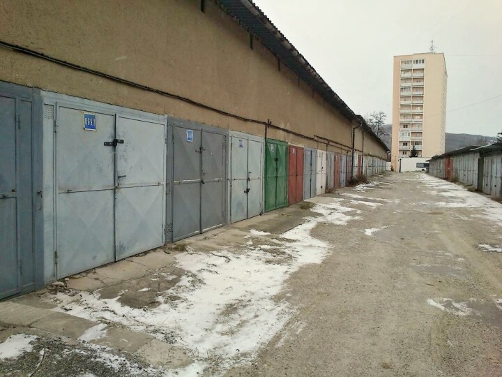 Na predaj murovaná garáž v Košiciach na Štítovej ulici