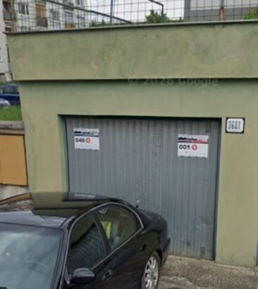 Prenájom priestrannej garáže s elektrinou v Leviciach