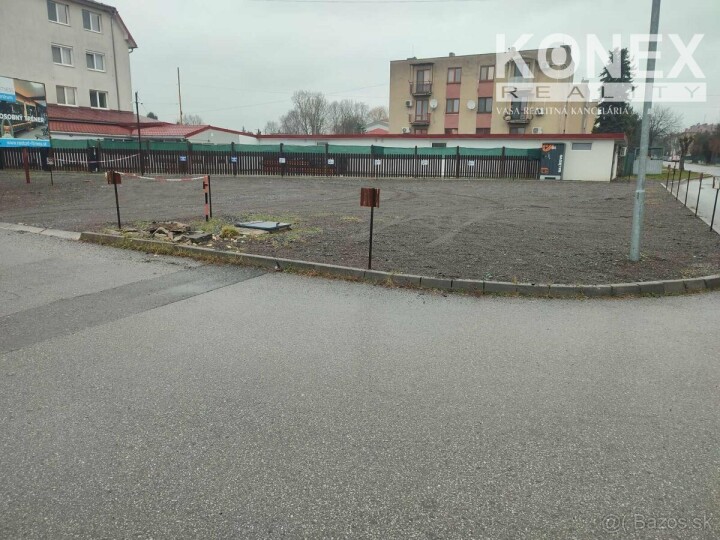 Prenájom parkovacích miest v Sobranciach na ul. Komenského