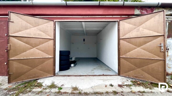 Na predaj murovaná garáž 19m² na Pionierskej ulici v Bratislave