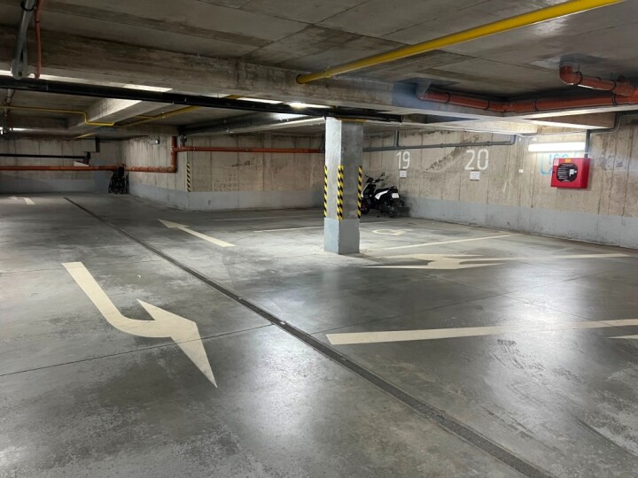 Na predaj parkovacie miesto v krytej garáži na Mäsiarskej 57/A, Košice