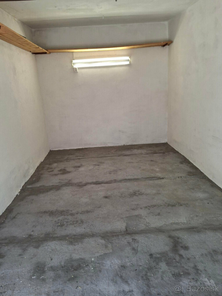 Garáž na prenájom v Trenčíne na Liptovskej ulici