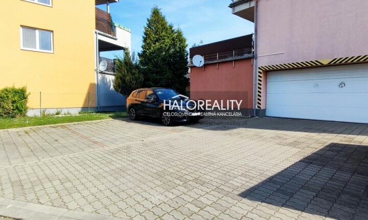 Predaj parkovacích miest v Rovinke na ulici Dúhová