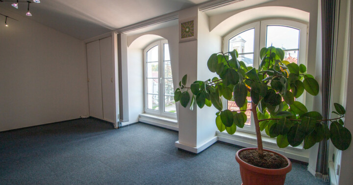 Garáž na predaj v Poprade s prístupom k elektrine