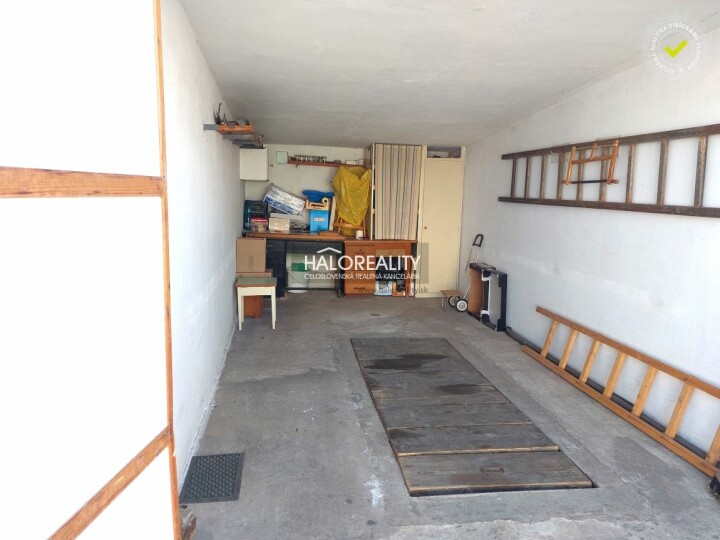 Predaj radovej garáže v Novej Dubnici s montážnou jamou