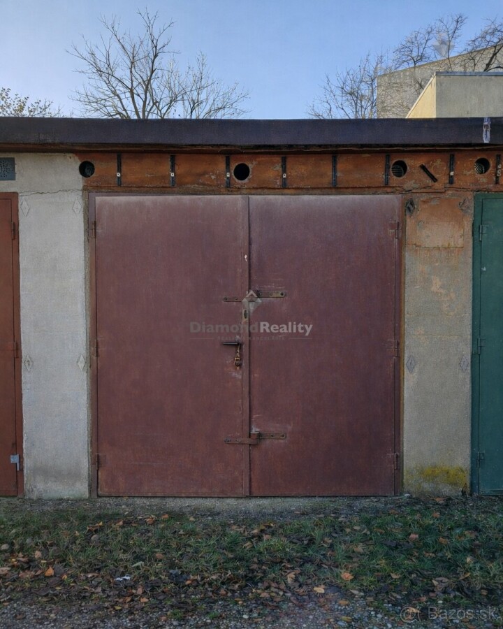 Na predaj uzamykateľná garáž v Košiciach – Za Kalváriou