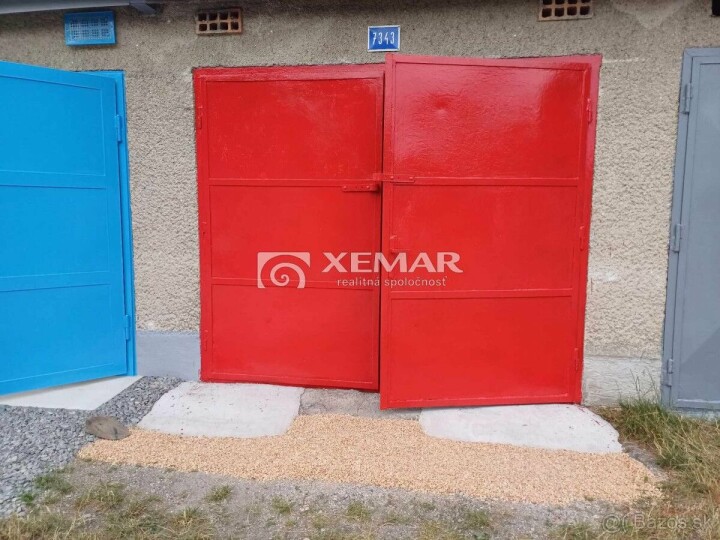 Prenájom murovaná garáž 20 m2 na Triede SNP v Banskej Bystrici