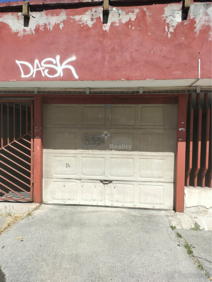 Na predaj garáž v garážovom dome na Bukureštskej ulici, Košice