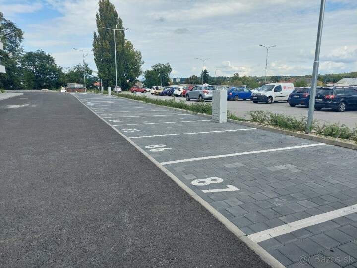 Vonkajšie parkovacie miesto na prenájom v Zvolene