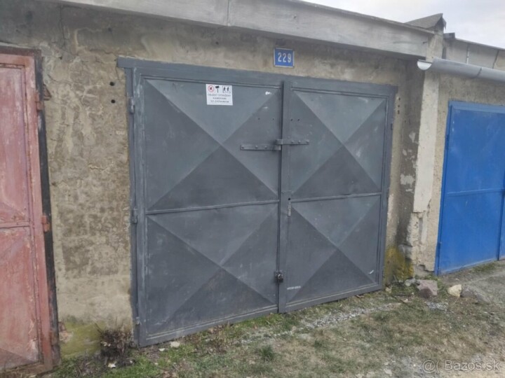 Na predaj garáž v Michalovciach oproti Tescu