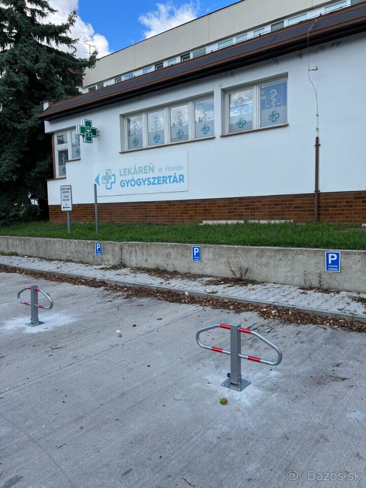 Parkovacie miesto na prenájom na Školskej ulici v Šamoríne