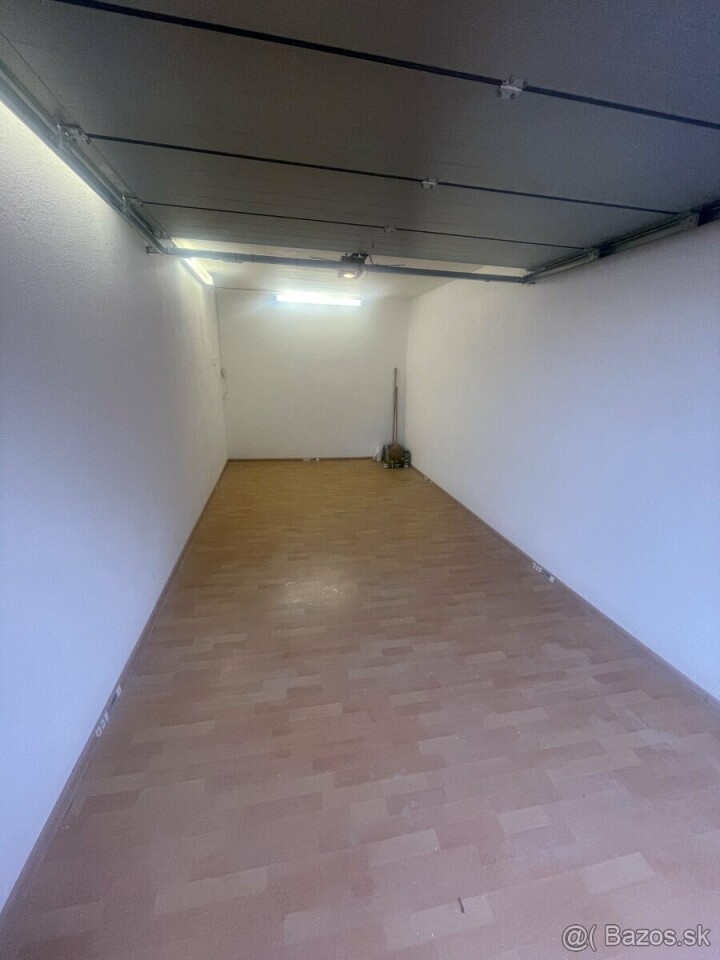 Prenájom garáže na Zapotôčkoch s elektrinou