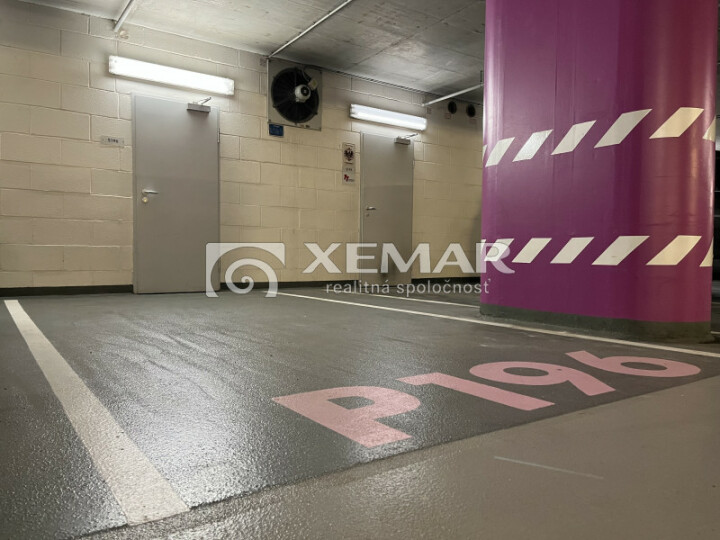 Prenájom garážového parkovacieho miesta v OC Eurovea