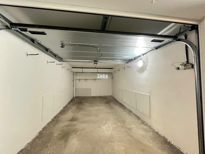 Predaj garáže v Košiciach - Západ, 18 m² s elektrinou