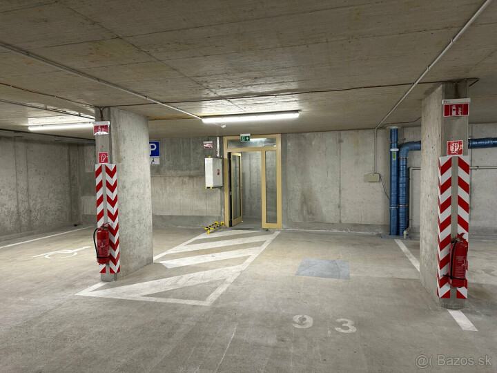 Na predaj garážové parkovacie státie na Metodovej ulici v Bratislave