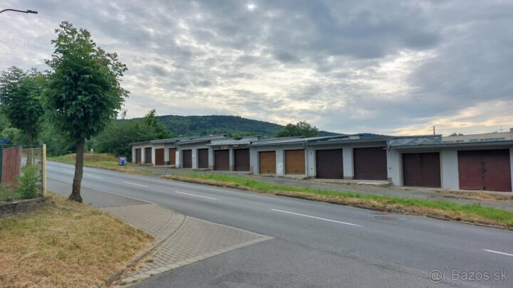 Prenájom priestrannej garáže s elektrinou na Tačevskej ulici