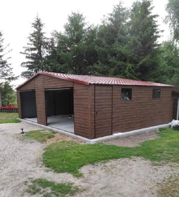 Plechová garáž PREMIUM 8x7m s imitáciou dreva