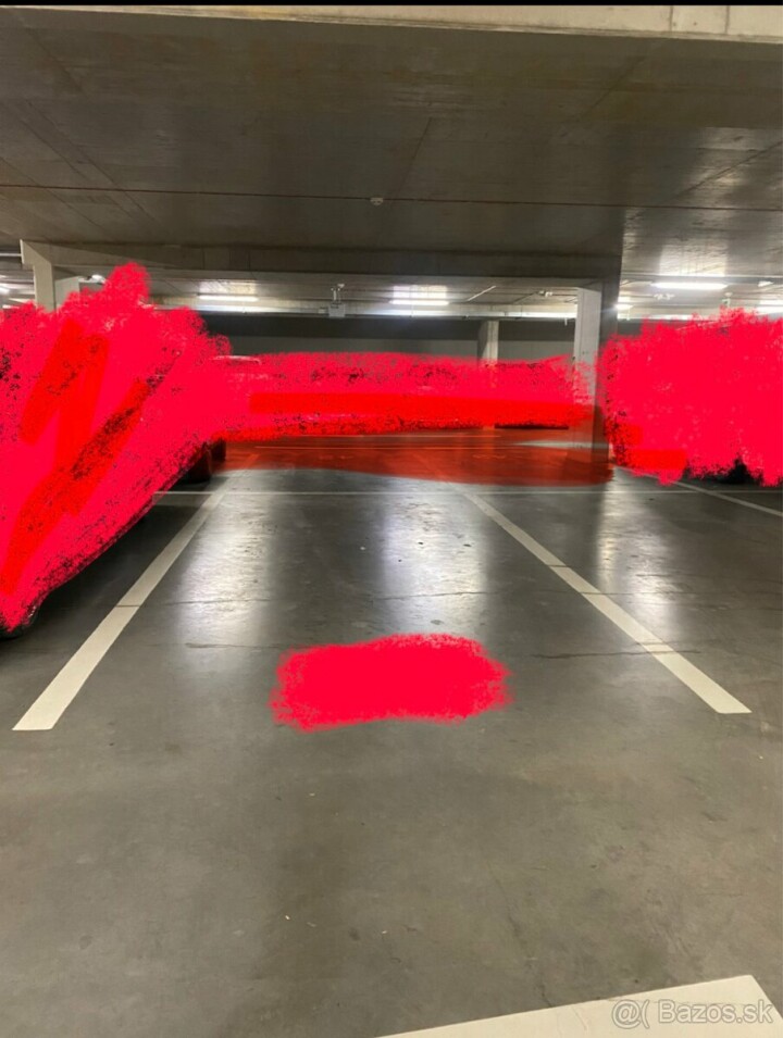 Prenájom vnútorného garážového státia v Slnečniciach