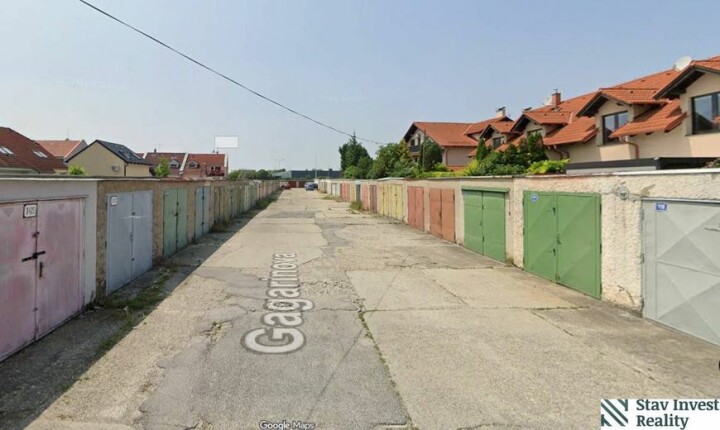 Prenájom garáže v Senci – bezpečné parkovanie a skladovanie