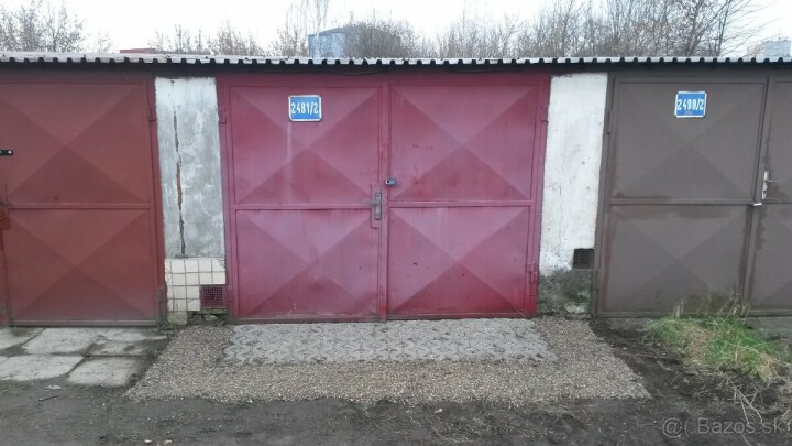 Predaj garáže s pozemkom na Michalovskej ulici