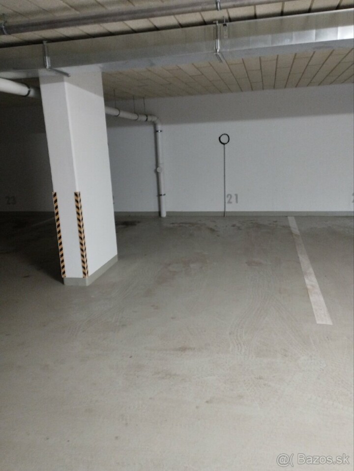 Dlhodobý prenájom vnútorného parkovacieho miesta v Žiline