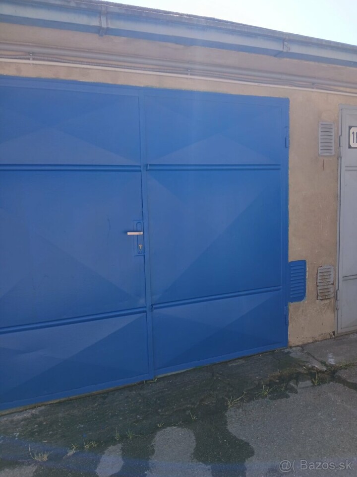 Prenájom garáže s elektrinou v Dubnici nad Váhom