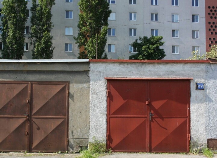 Na predaj garáž na Varšavskej ulici v Bratislave III