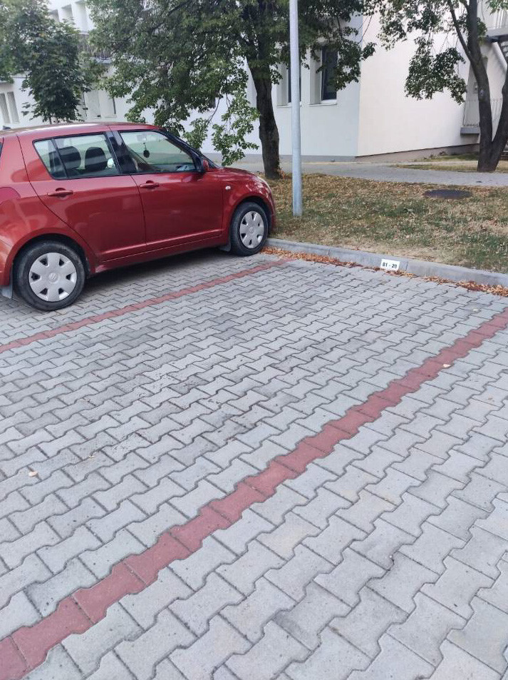 Parkovacie miesto Devinska Nova Ves pri VW