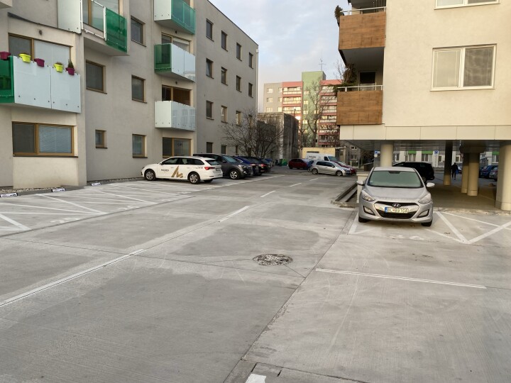 (REZERVOVANE) Parkovacie miesto Odborarska/Nobelova