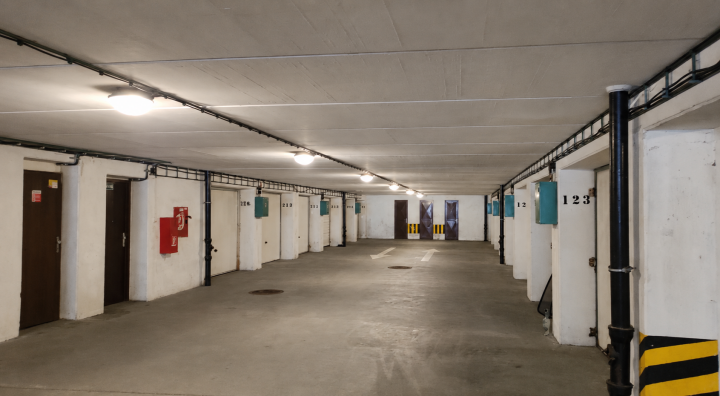 Ponukam na prenajom garaz Hlavacikova 35