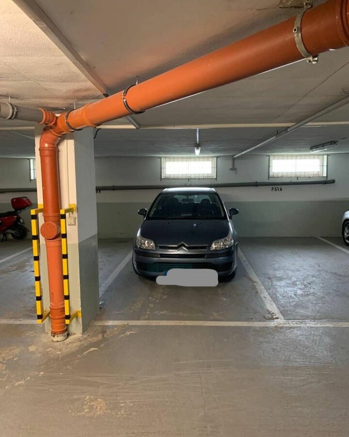 Na prenájom parkovacie státie v garáži na Tichej ul. v Bratislave