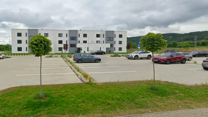 Predaj parkovacie miesto 13m2 - HROZNOVA, Nové Mesto n.V.