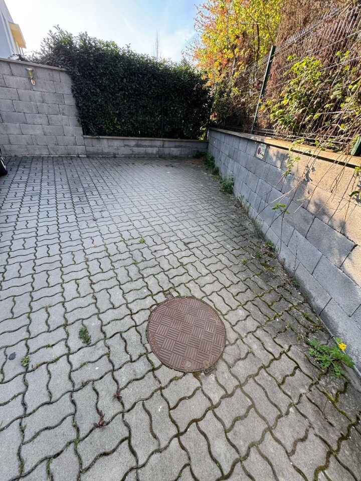 Predávam parkovacie miesto - BA, RUSOVCE