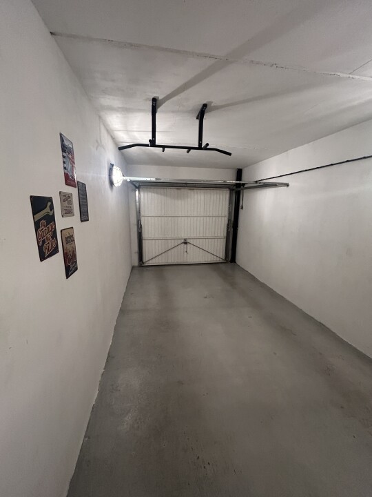 Prenájom garáž na Kolískovej ul. v parkovacom dome na Dlhých Dieloch, Karlova Ves