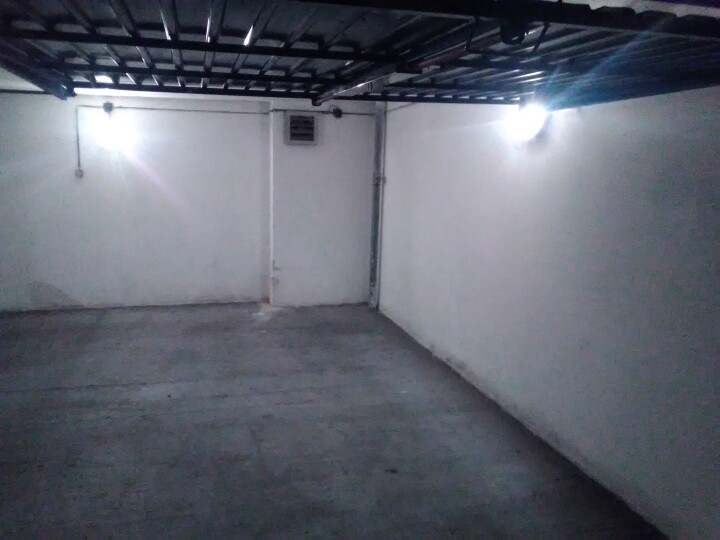 Prenájom garáźe, Bratislava-Karlova Ves