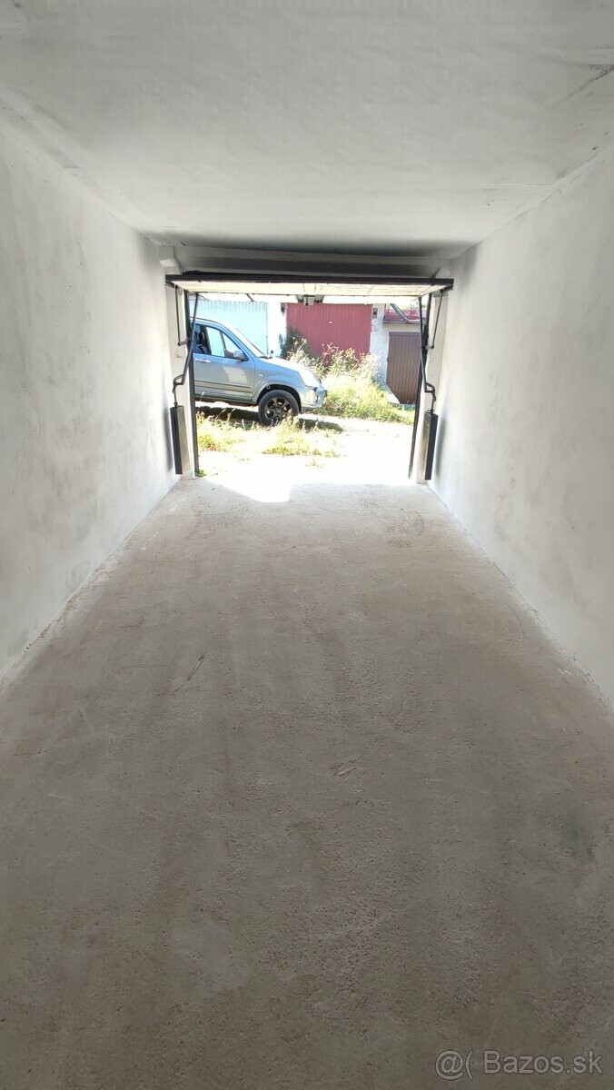 Prenajom Garaže