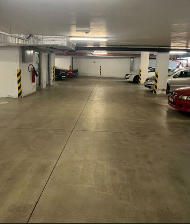 Prenájom garážového parkovacieho miesta – Botanická, Nitra (Chrenová)