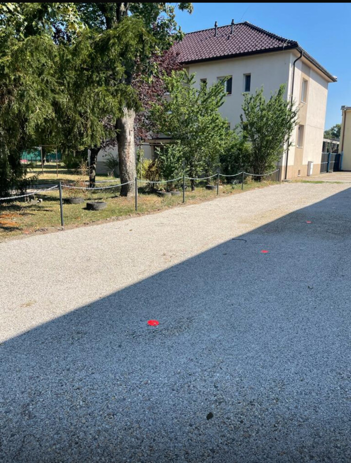 Prenájom parkovacieho miesta – Bratislava II, Vlčie hrdlo (exteriér za rampou)